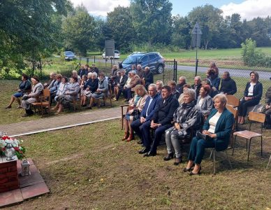 PAMIĘCI POLEGŁYCH