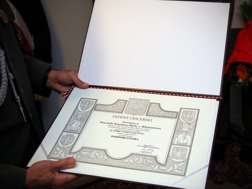 PATENT OFICERSKI DLA MIESZKANKI GMINY GRABOWIEC