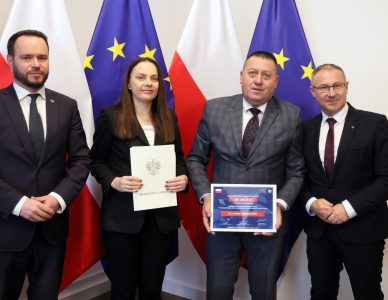 PRZEBUDOWA DROGI GMINNEJ W MIEJSCOWOŚCI GRABOWIEC-GÓRA