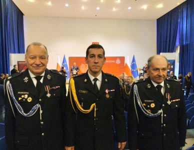 UROCZYSTA ZBIÓRKA Z OKAZJI NARODOWEGO ŚWIĘTA NIEPODLEGŁOŚCI