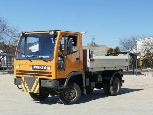 2025.03.10 - SAMOCHÓD 4X4